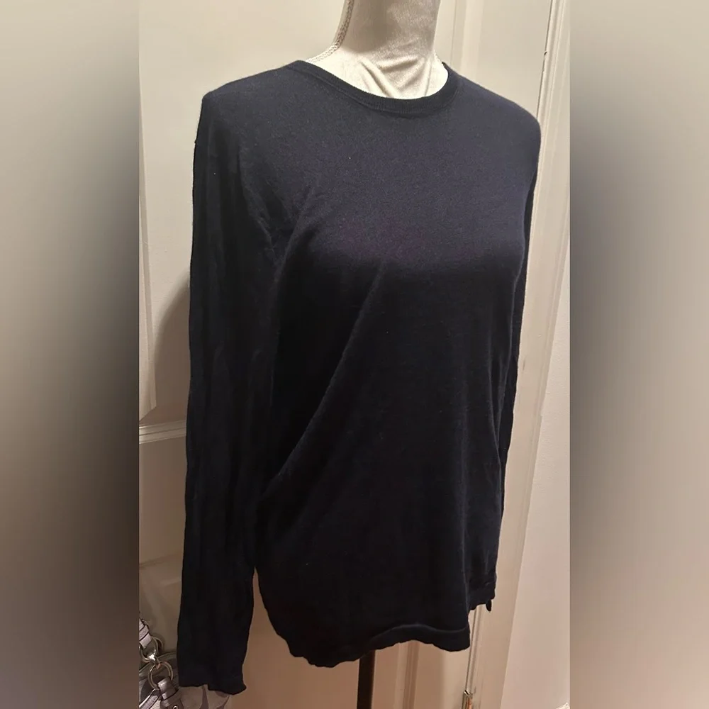 THEORY Black Crewneck Sweater Cashmere Silk S NWOT